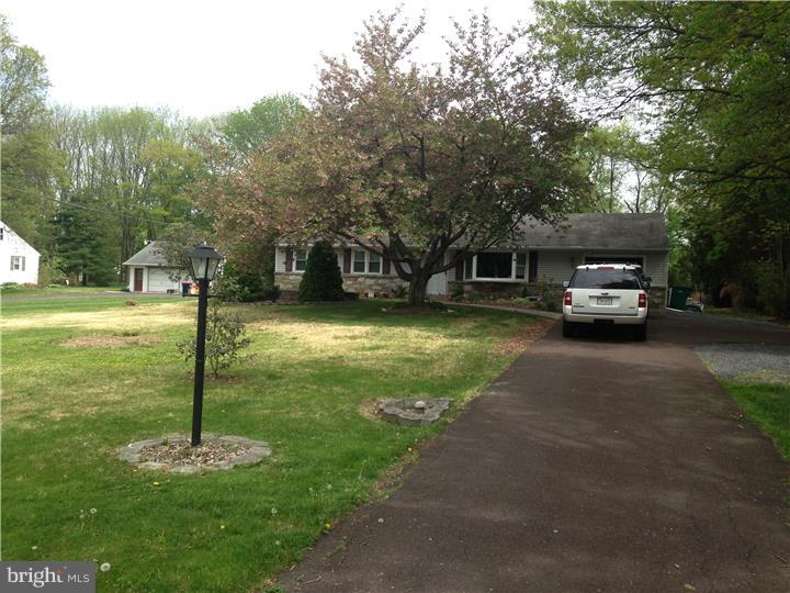 2235 Lenhart Road Colmar, PA 18915 - Photo 1 of 21 Gallery Image 1