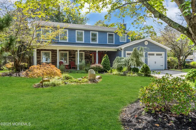 $729,000 | 94 Rolling Hills Court, Toms River, NJ 08755