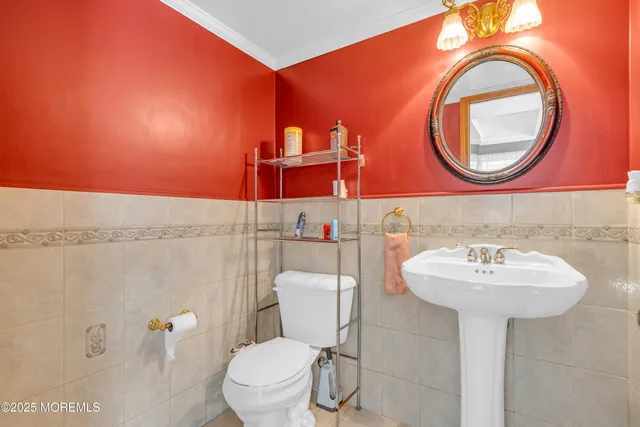 $729,000 | 94 Rolling Hills Court, Toms River, NJ 08755