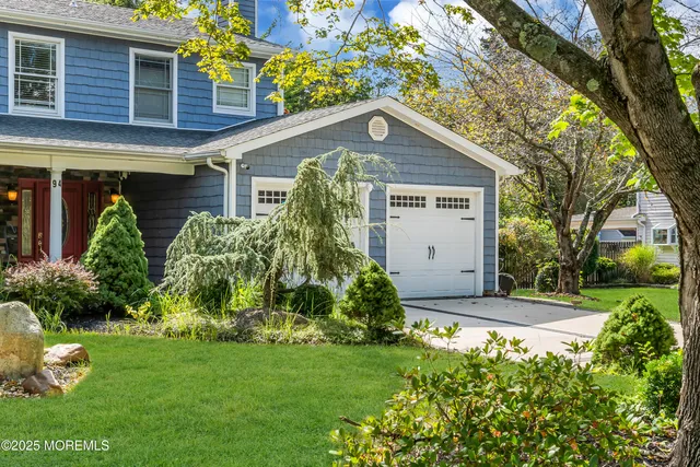 $729,000 | 94 Rolling Hills Court, Toms River, NJ 08755