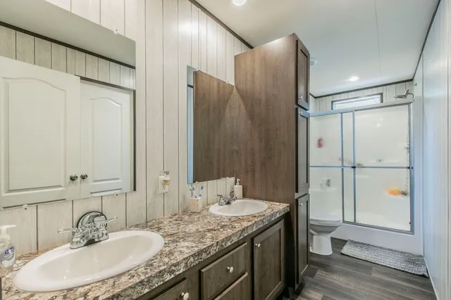 $230,000 | 329 West Brook Street, Bartlett, TX 76511