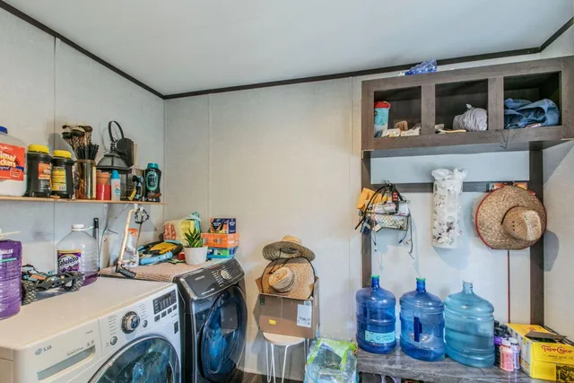 $230,000 | 329 West Brook Street, Bartlett, TX 76511