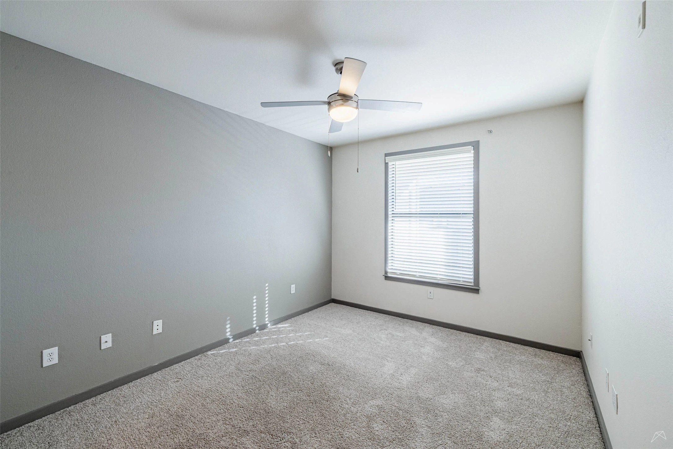 8515 Interstate 35, Unit 8229 Austin, TX 78744 - Photo 15 of 17 Move in by January 30th and enjoy 8 weeks FREE rent! Restrictions may apply — contact our leasing office for details.