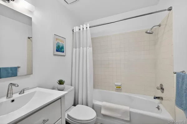 $1,195,000 | 1 Chestnut Court, Dobbs Ferry, NY 10522