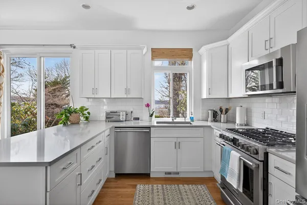 $1,195,000 | 1 Chestnut Court, Dobbs Ferry, NY 10522