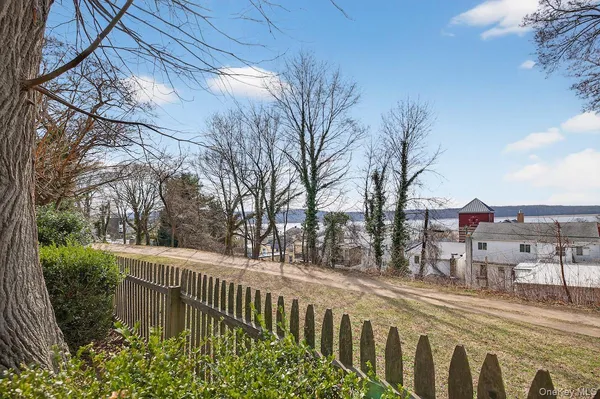 $1,195,000 | 1 Chestnut Court, Dobbs Ferry, NY 10522