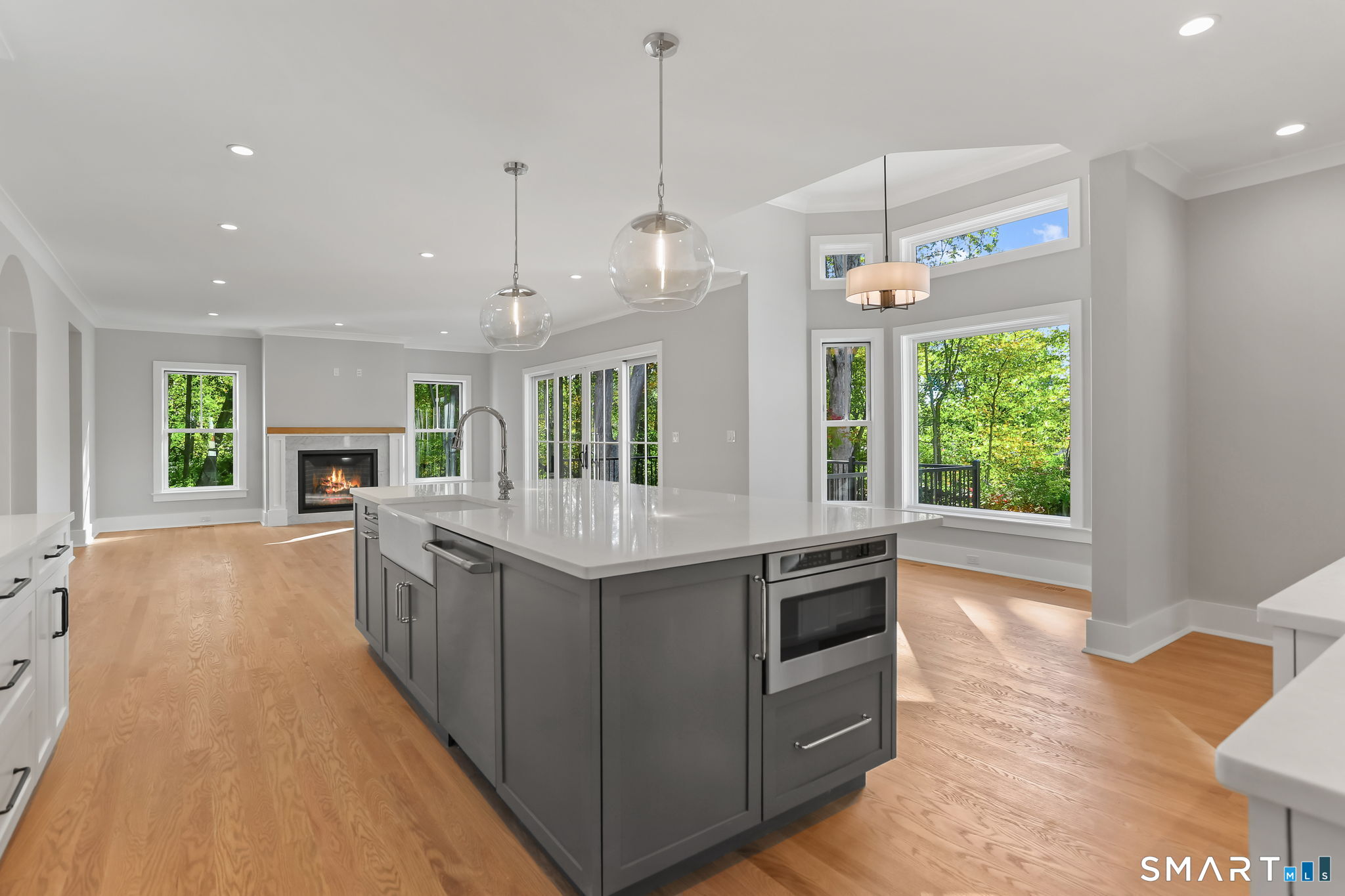 31 Rosano Road Stamford, CT 06905 - Photo 5 of 37