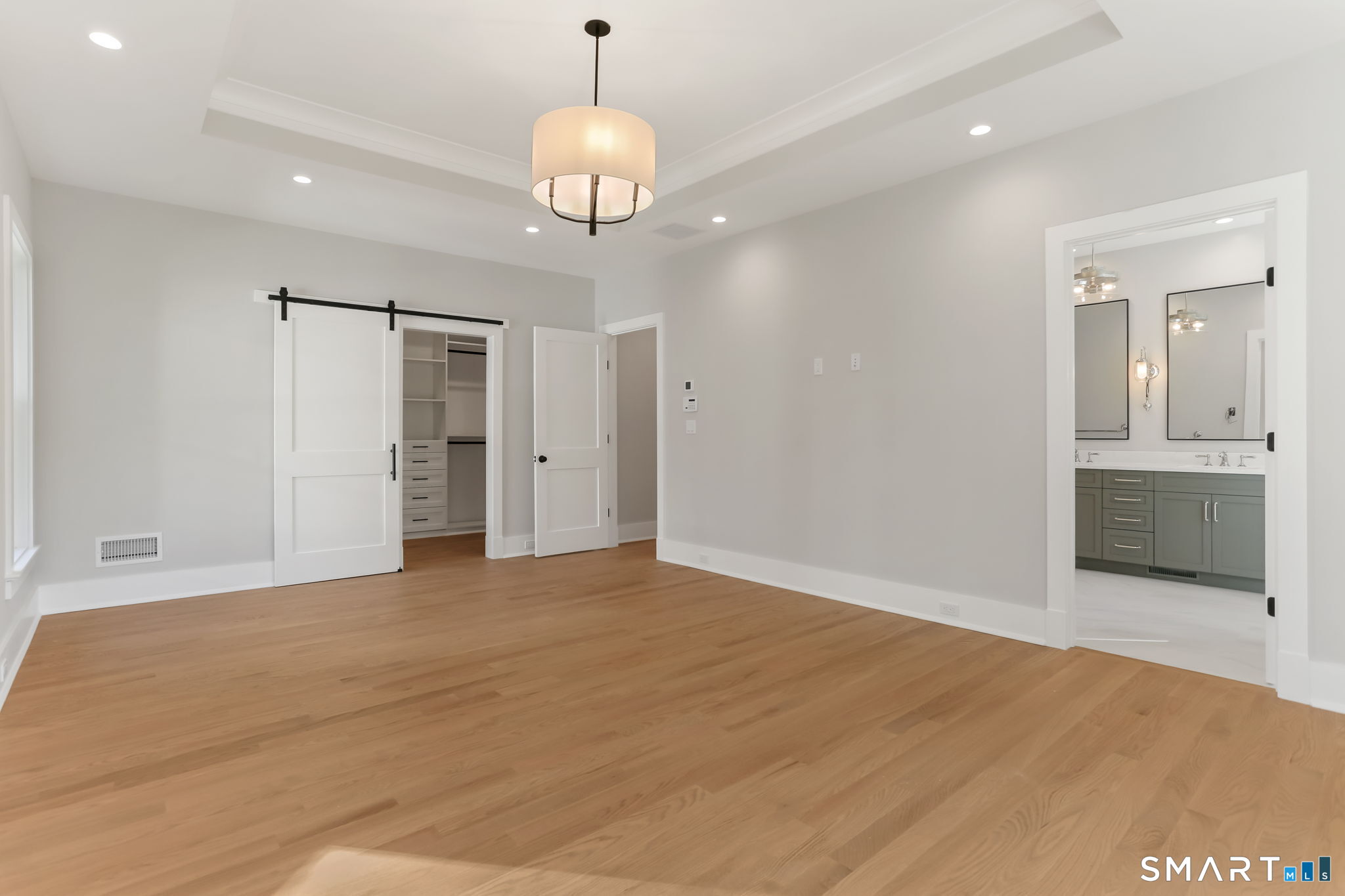 31 Rosano Road Stamford, CT 06905 - Photo 10 of 37
