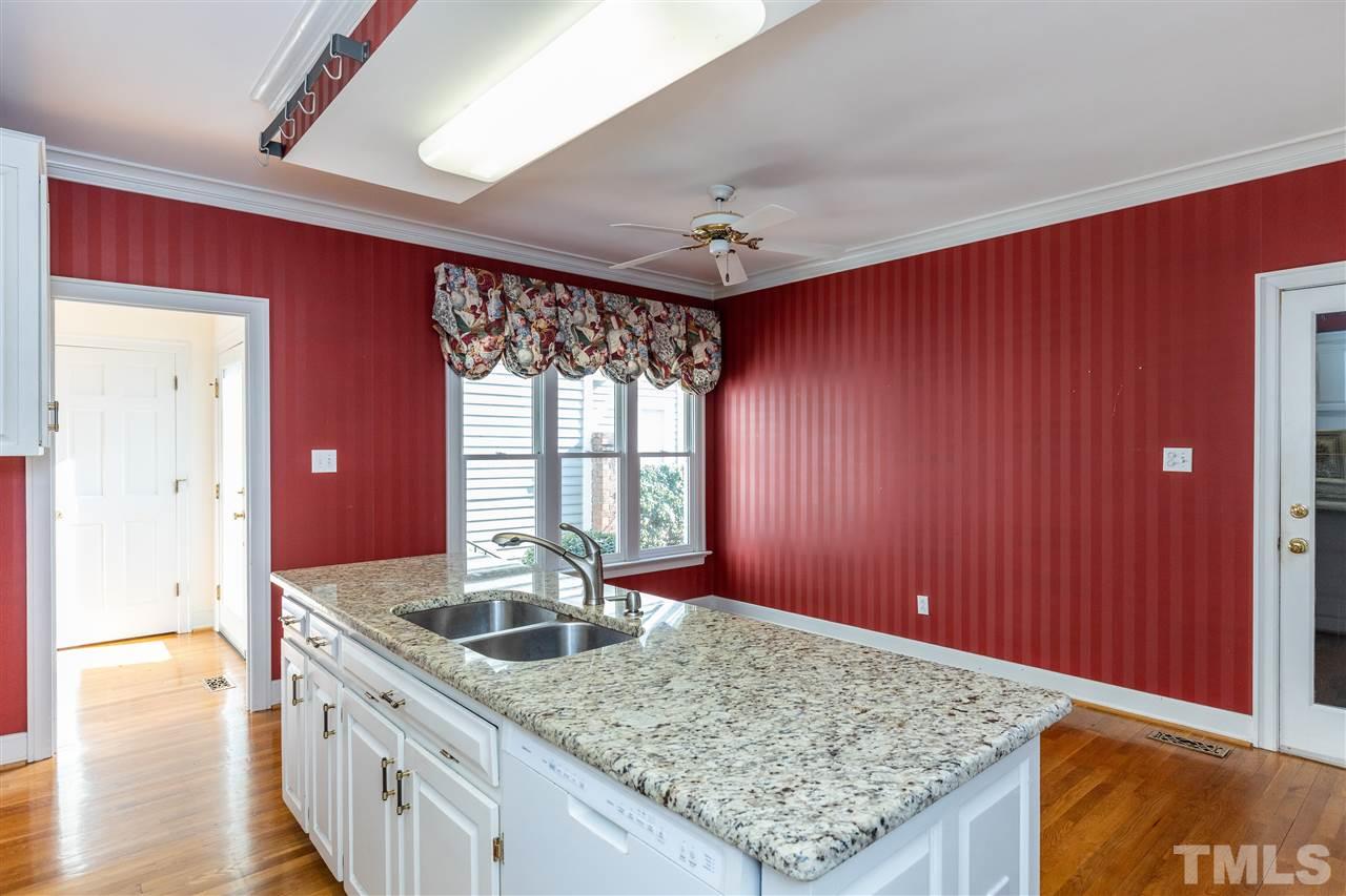 2105 Landings Way Raleigh, NC 27615 - Photo 11 of 30