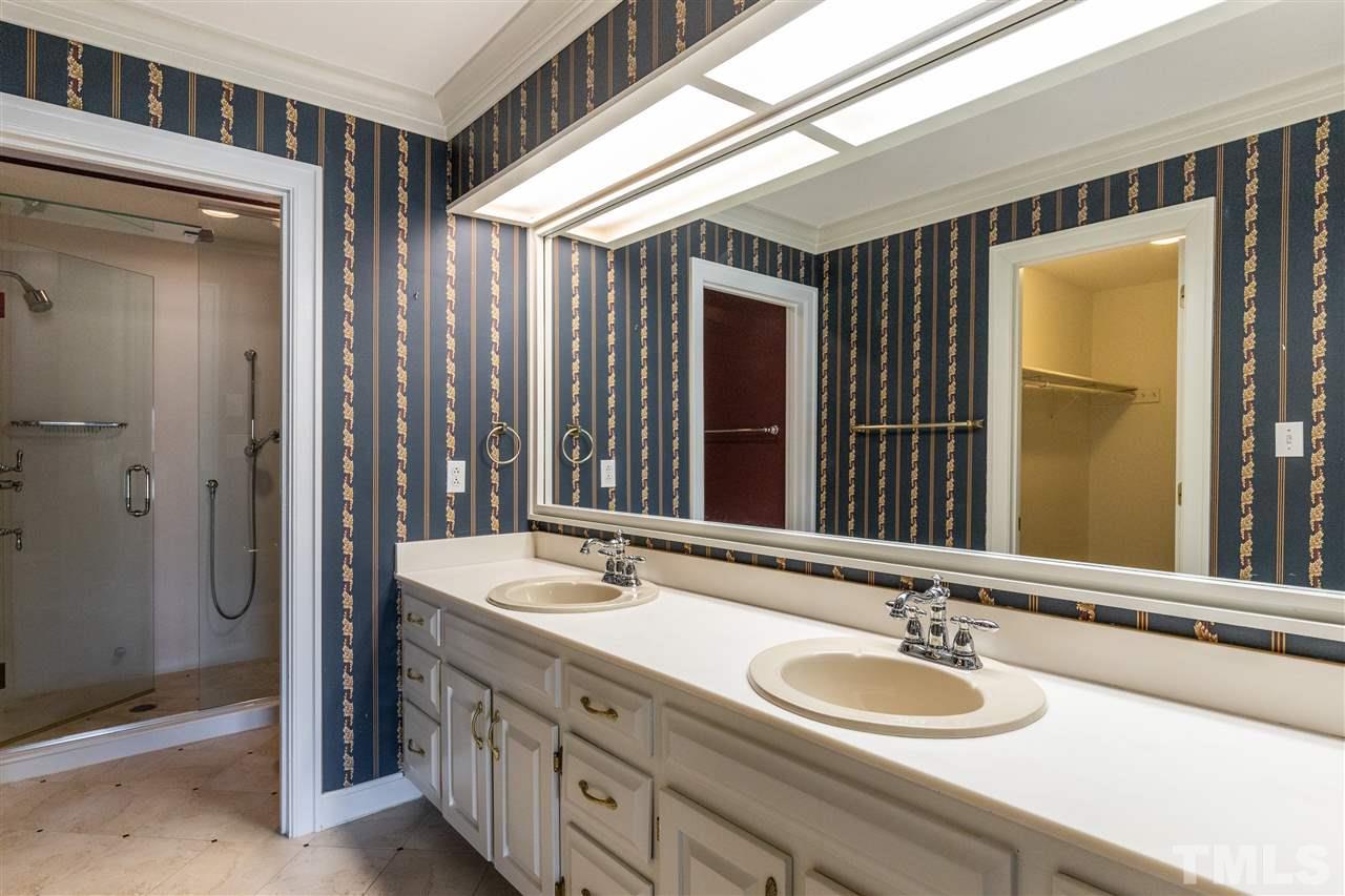 2105 Landings Way Raleigh, NC 27615 - Photo 19 of 30