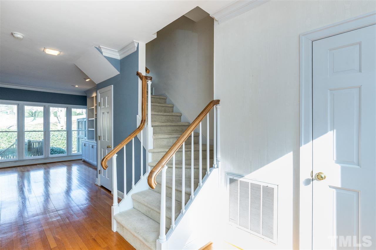 2105 Landings Way Raleigh, NC 27615 - Photo 4 of 30