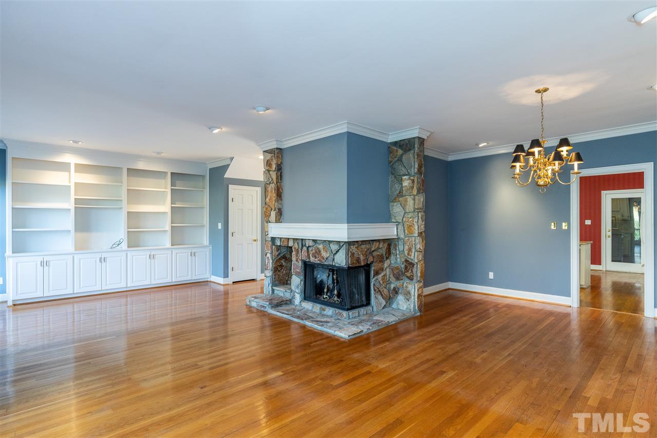 2105 Landings Way Raleigh, NC 27615 - Photo 8 of 30