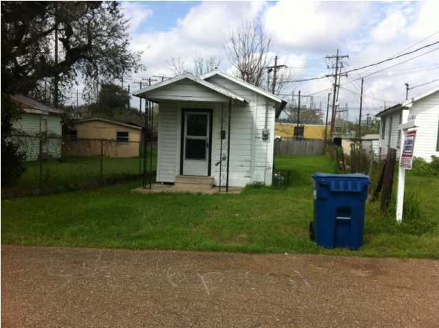 304 Spring Street Lafayette, LA 70501 - Photo 1 of 2 Primary Photo