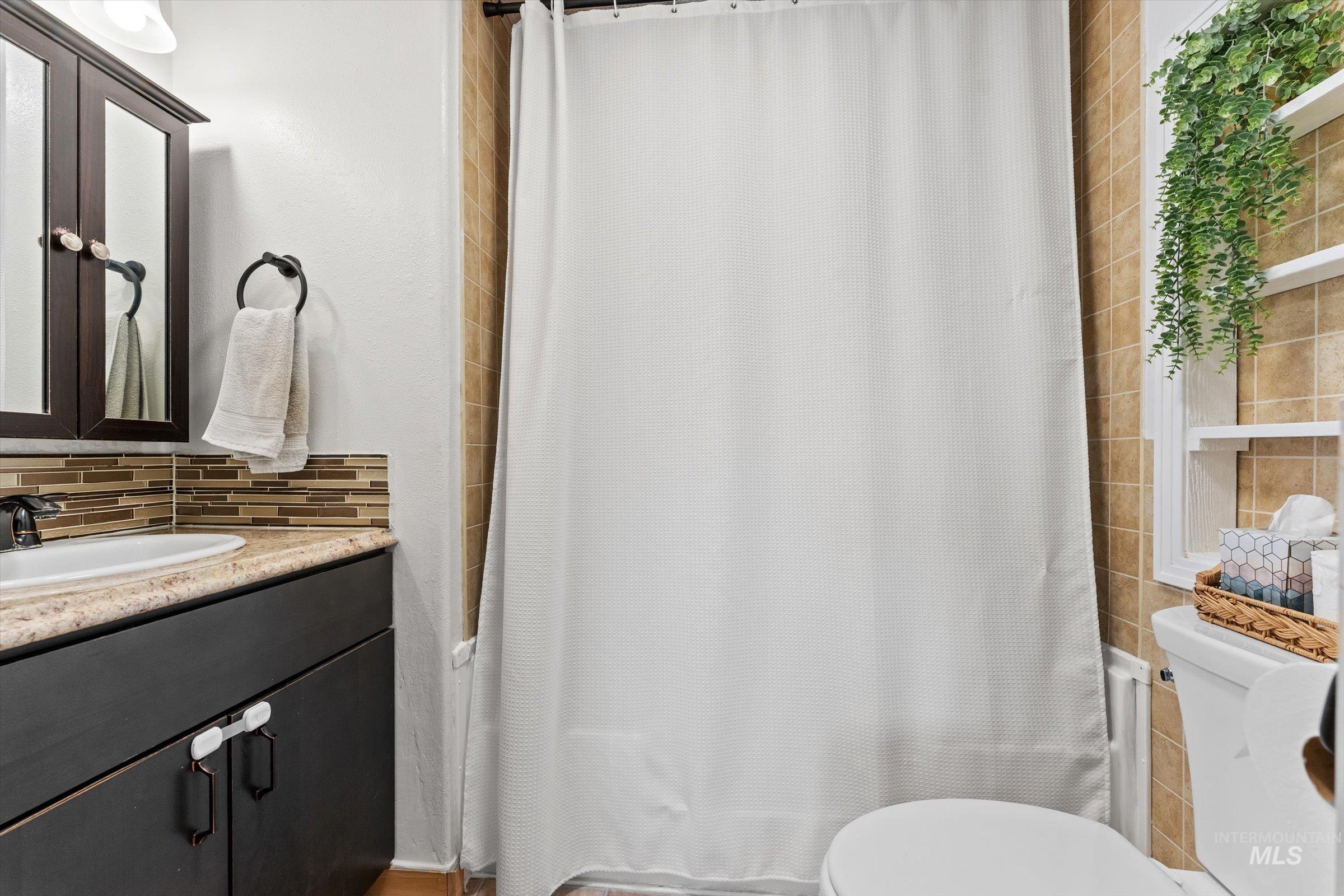 10653 Valley Road Middleton, ID 83644 - Photo 16 of 40