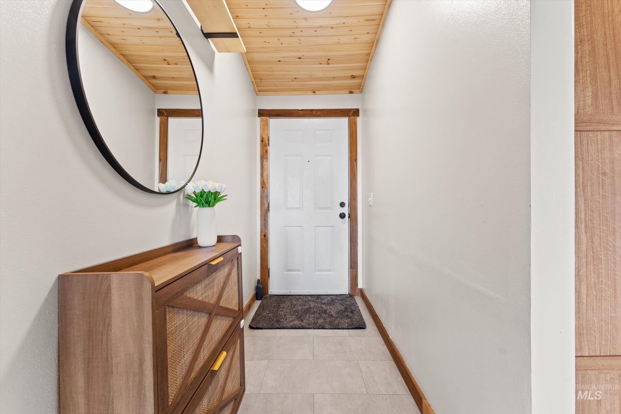 10653 Valley Road Middleton, ID 83644 - Photo 2 of 40