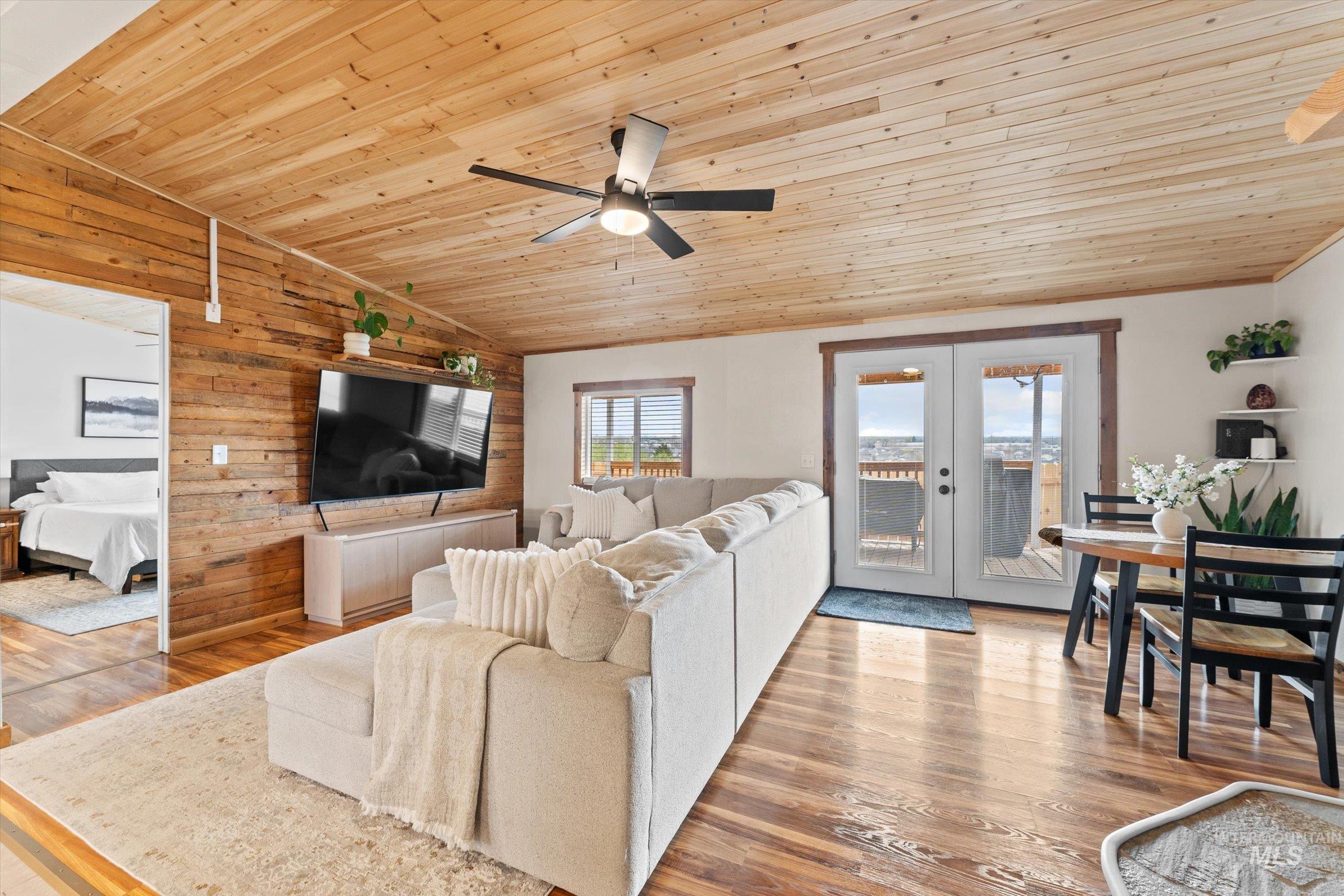 10653 Valley Road Middleton, ID 83644 - Photo 6 of 40