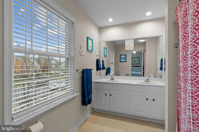 $3,000 | 433 Northstar Drive, Harrisburg, PA 17112