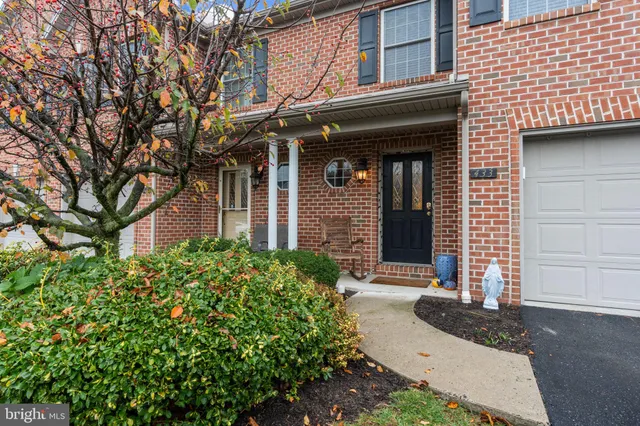 $3,000 | 433 Northstar Drive, Harrisburg, PA 17112