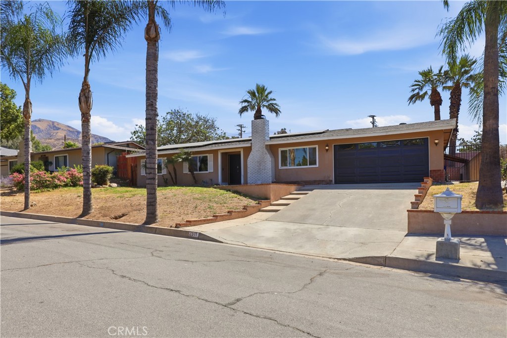 2511 Spring Meadow Lane Highland, CA 92346 - Photo 2 of 52
