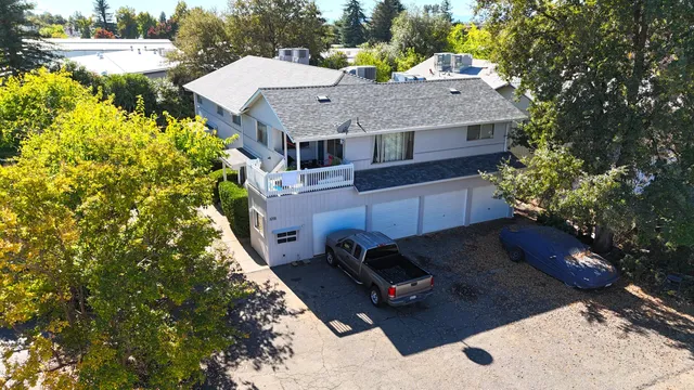$600,000 | 1091 Del Sol Place, Redding, CA 96002