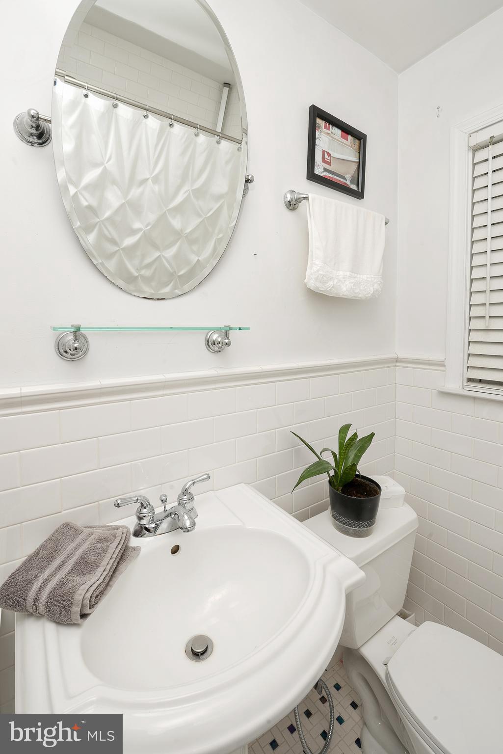 52 Warwick Road Stratford, NJ 08084 - Photo 17 of 23