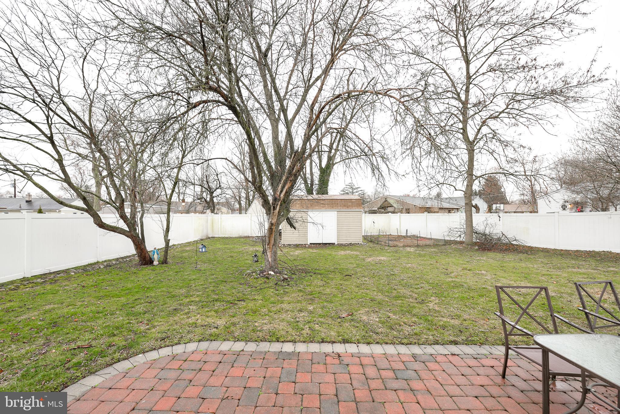 52 Warwick Road Stratford, NJ 08084 - Photo 20 of 23