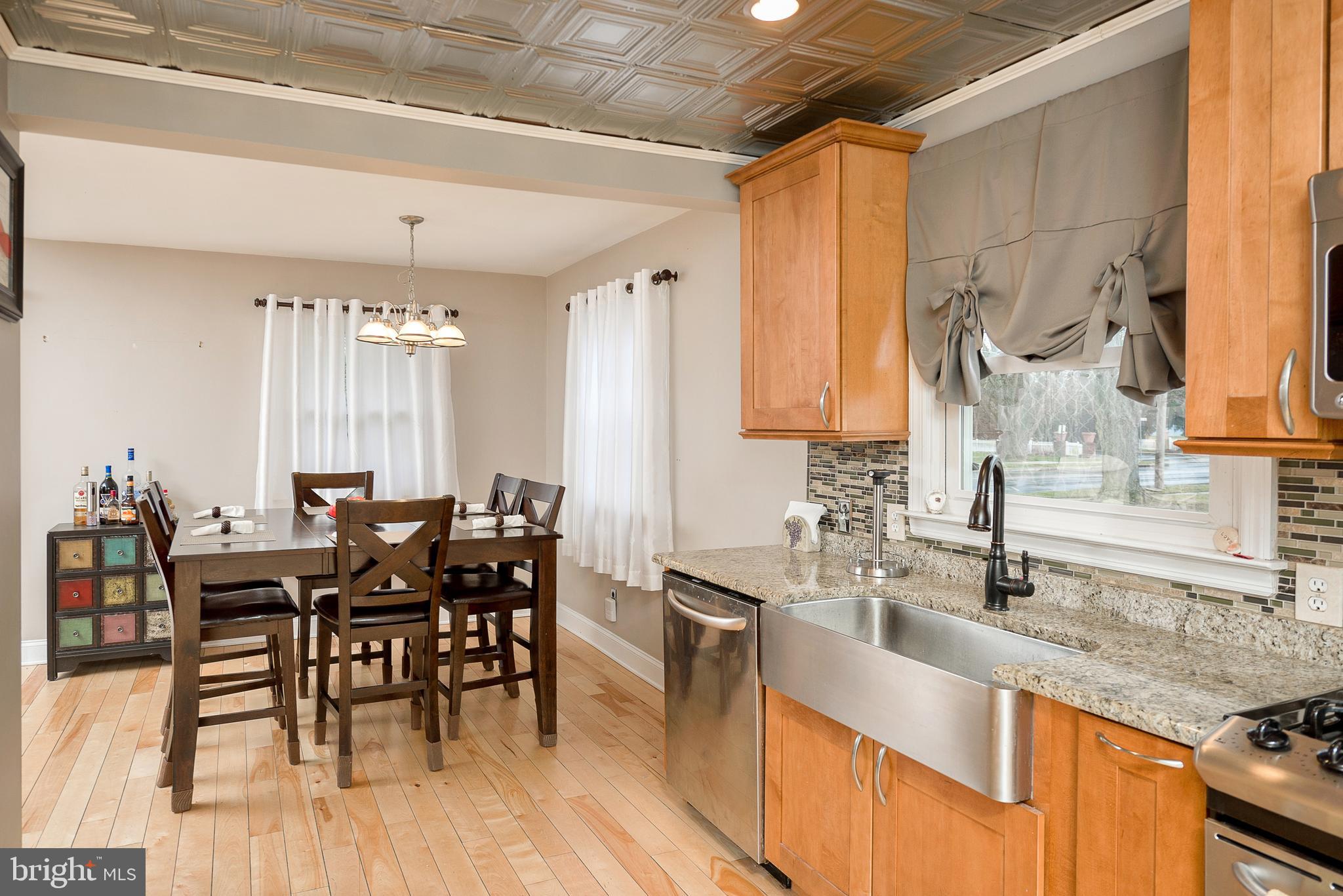 52 Warwick Road Stratford, NJ 08084 - Photo 10 of 23