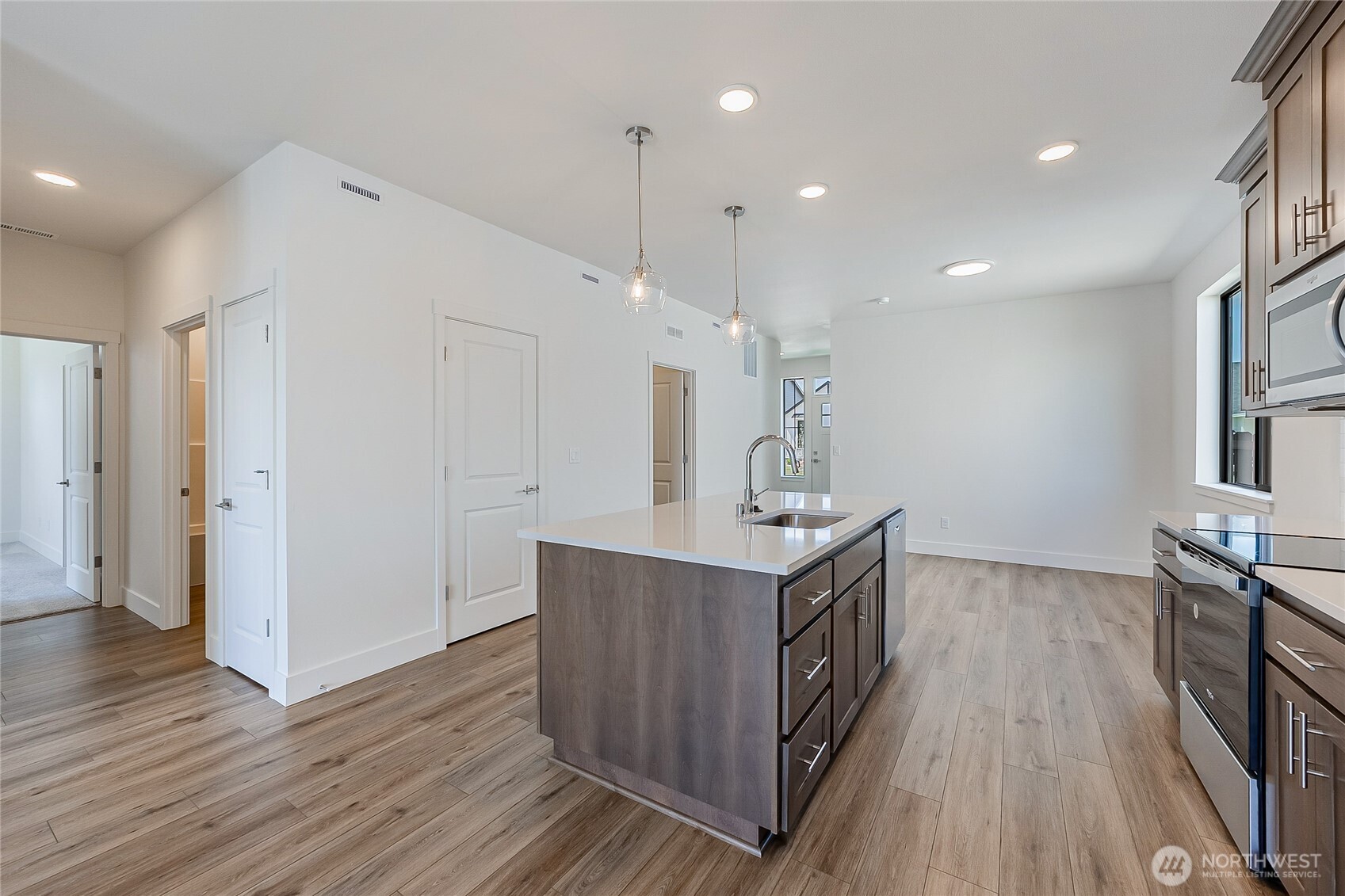 406 Pagget Avenue Winlock, WA 98596 - Photo 12 of 33