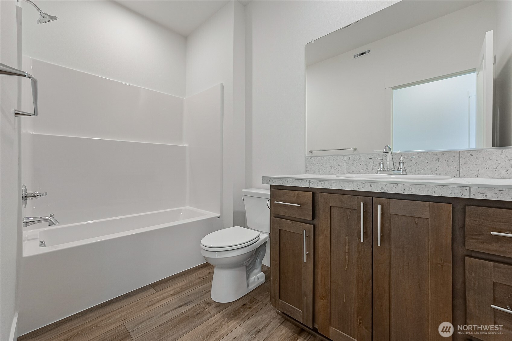 406 Pagget Avenue Winlock, WA 98596 - Photo 14 of 33