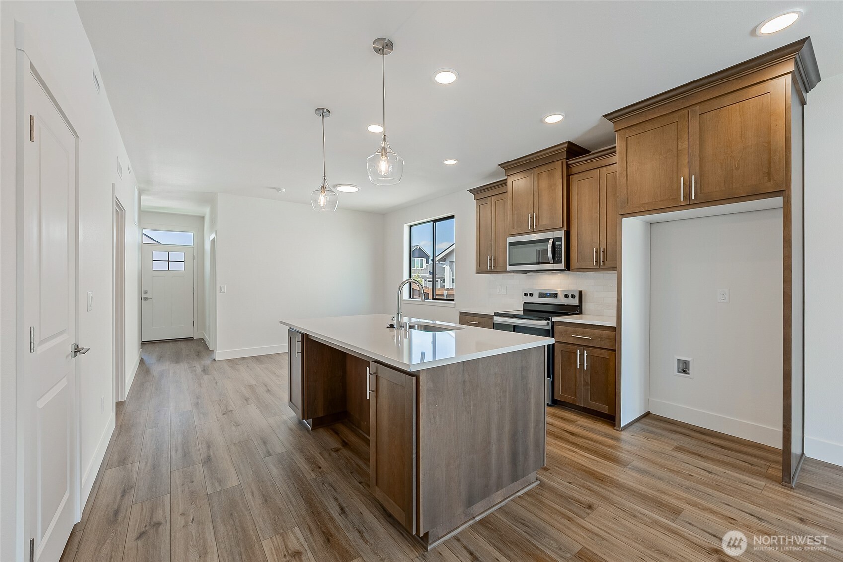 406 Pagget Avenue Winlock, WA 98596 - Photo 7 of 33