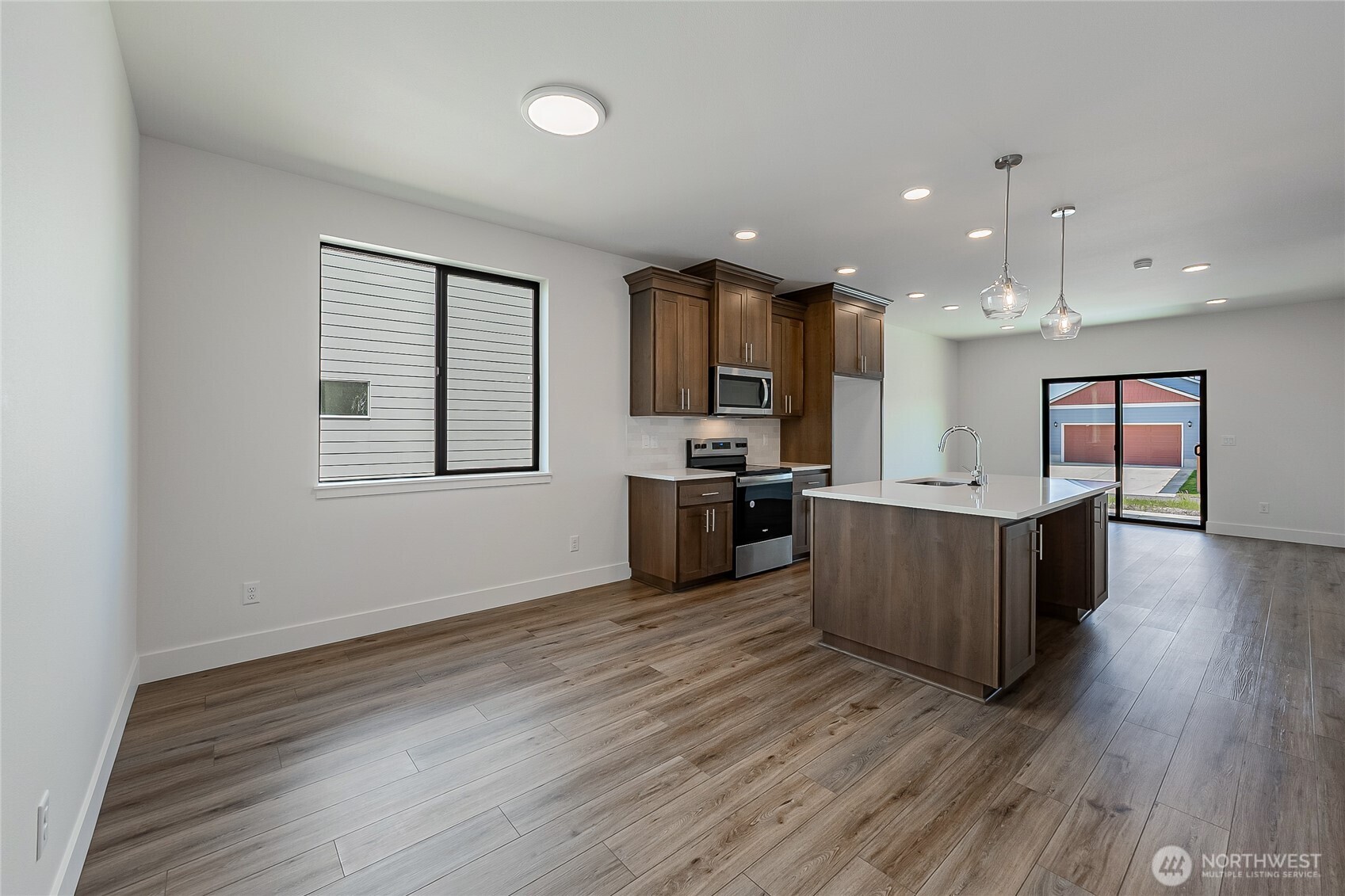 406 Pagget Avenue Winlock, WA 98596 - Photo 10 of 33