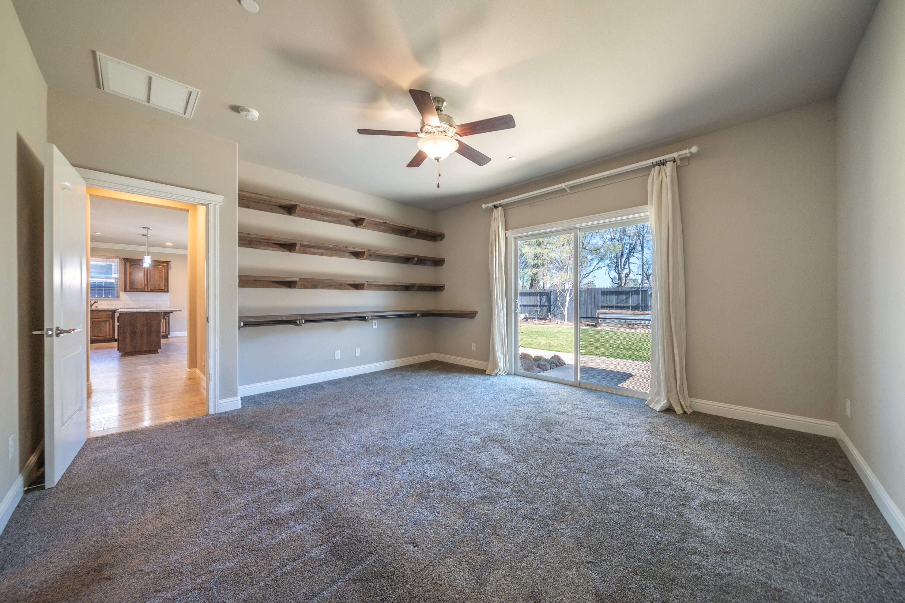 5571 Muir Peak Road Redding, CA 96002 - Photo 21 of 42 a view of empty room with front door