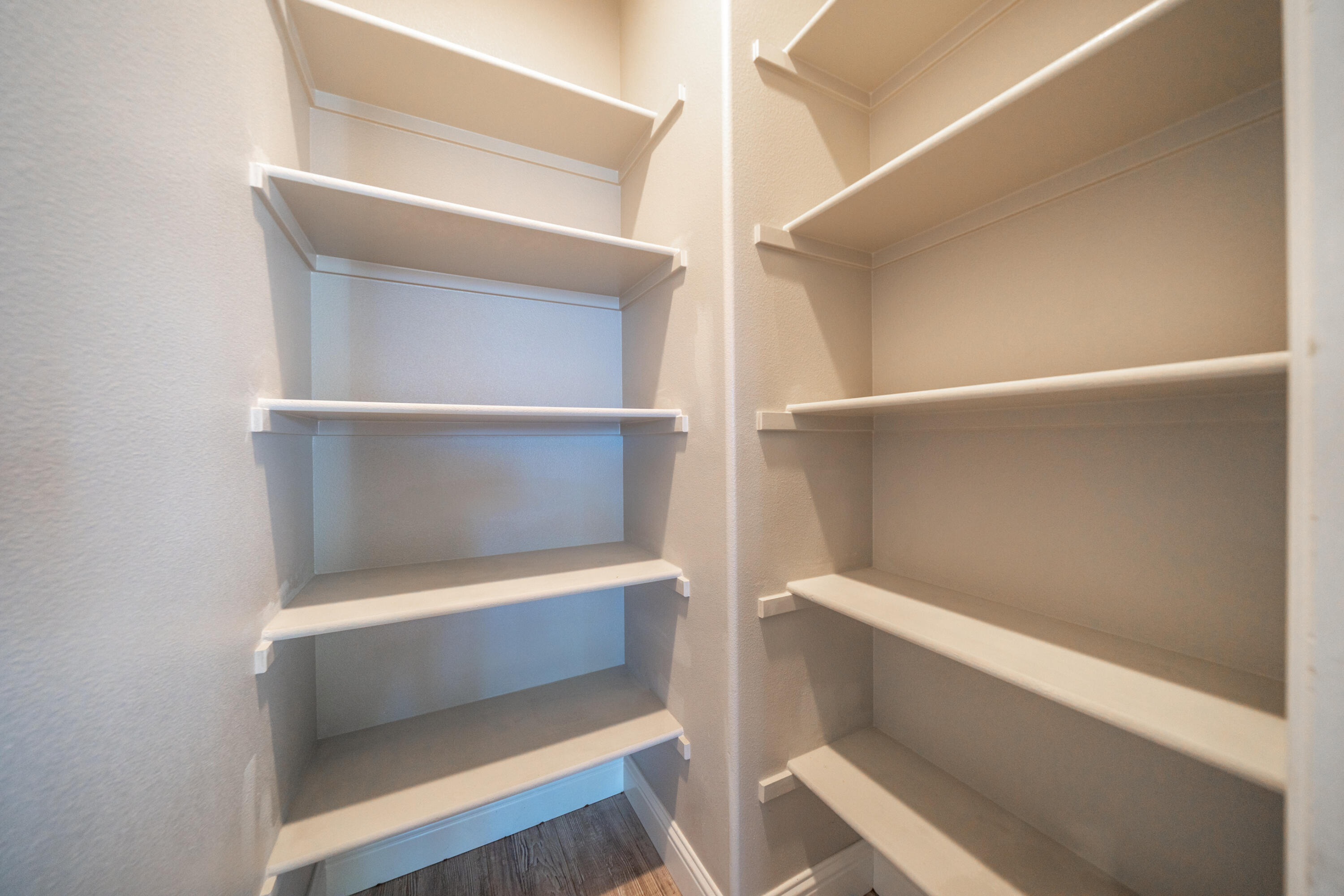 5571 Muir Peak Road Redding, CA 96002 - Photo 23 of 42 a view of an empty walk in closet