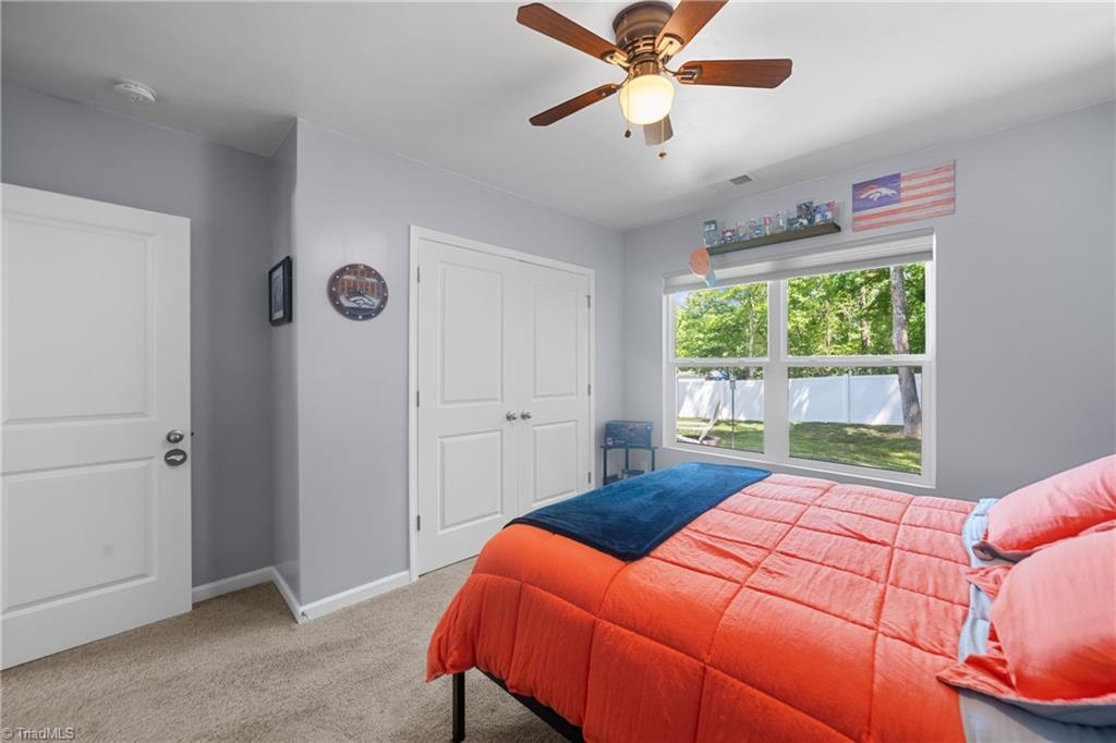 147 Lambeth Road Thomasville, NC 27360 - Photo 28 of 40