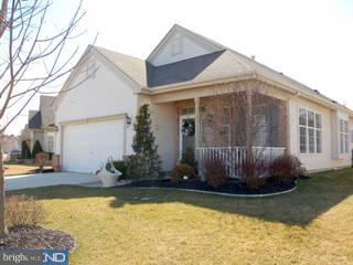 54 Mayfair Road Southampton, NJ 08088 - Photo 1 of 6 Gallery Image 1