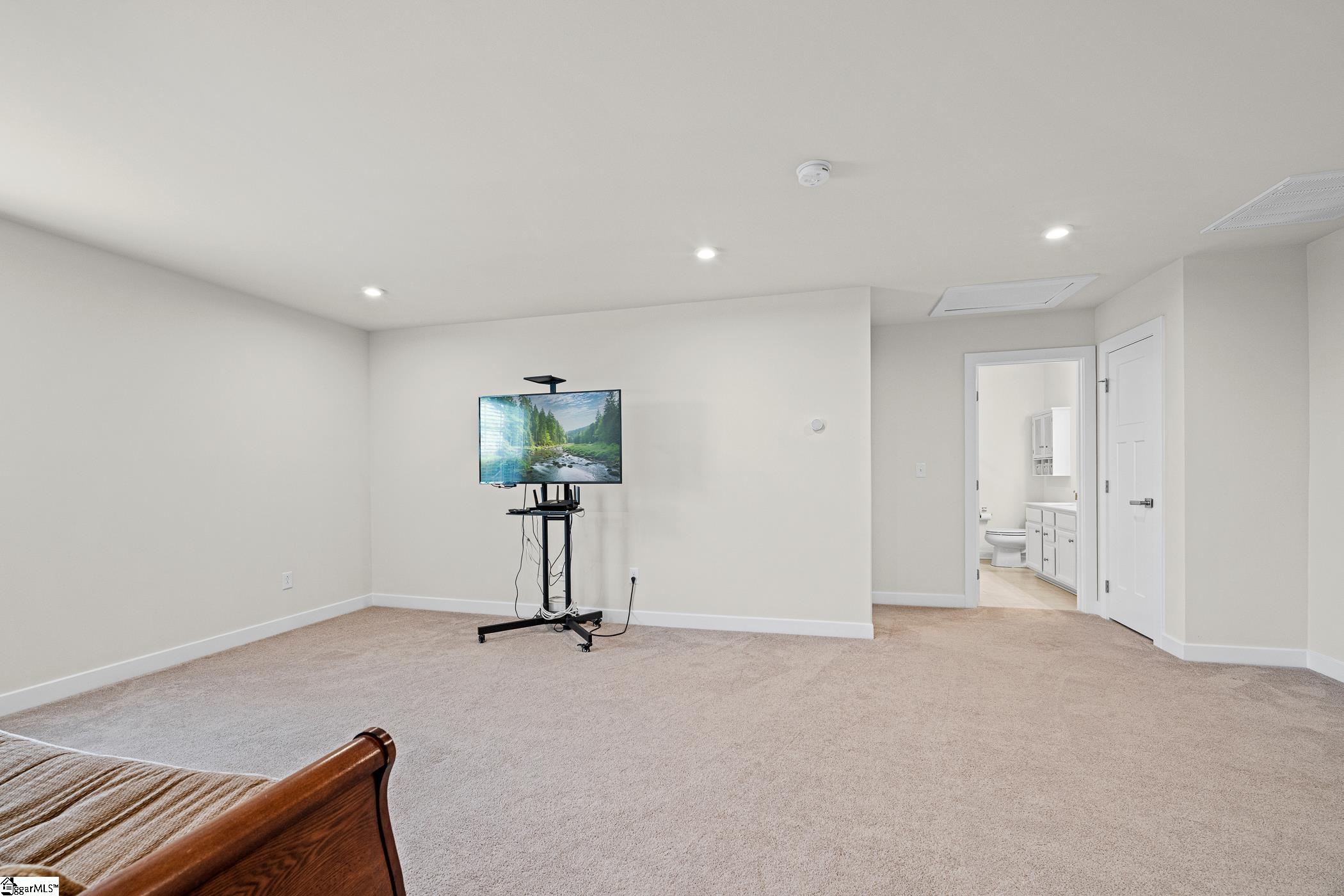 104 Mohegan Way Greenville, SC 29607 - Photo 21 of 38