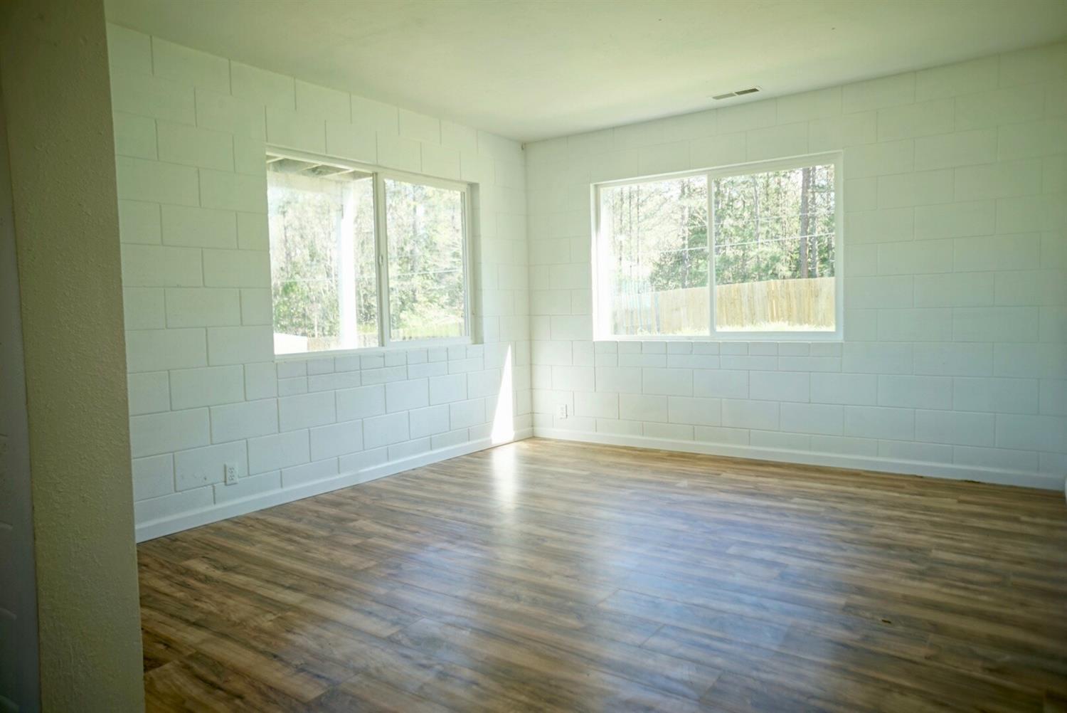 3870 New Hope Road Grants Pass, OR 97527 - Photo 11 of 15 Additional Photo