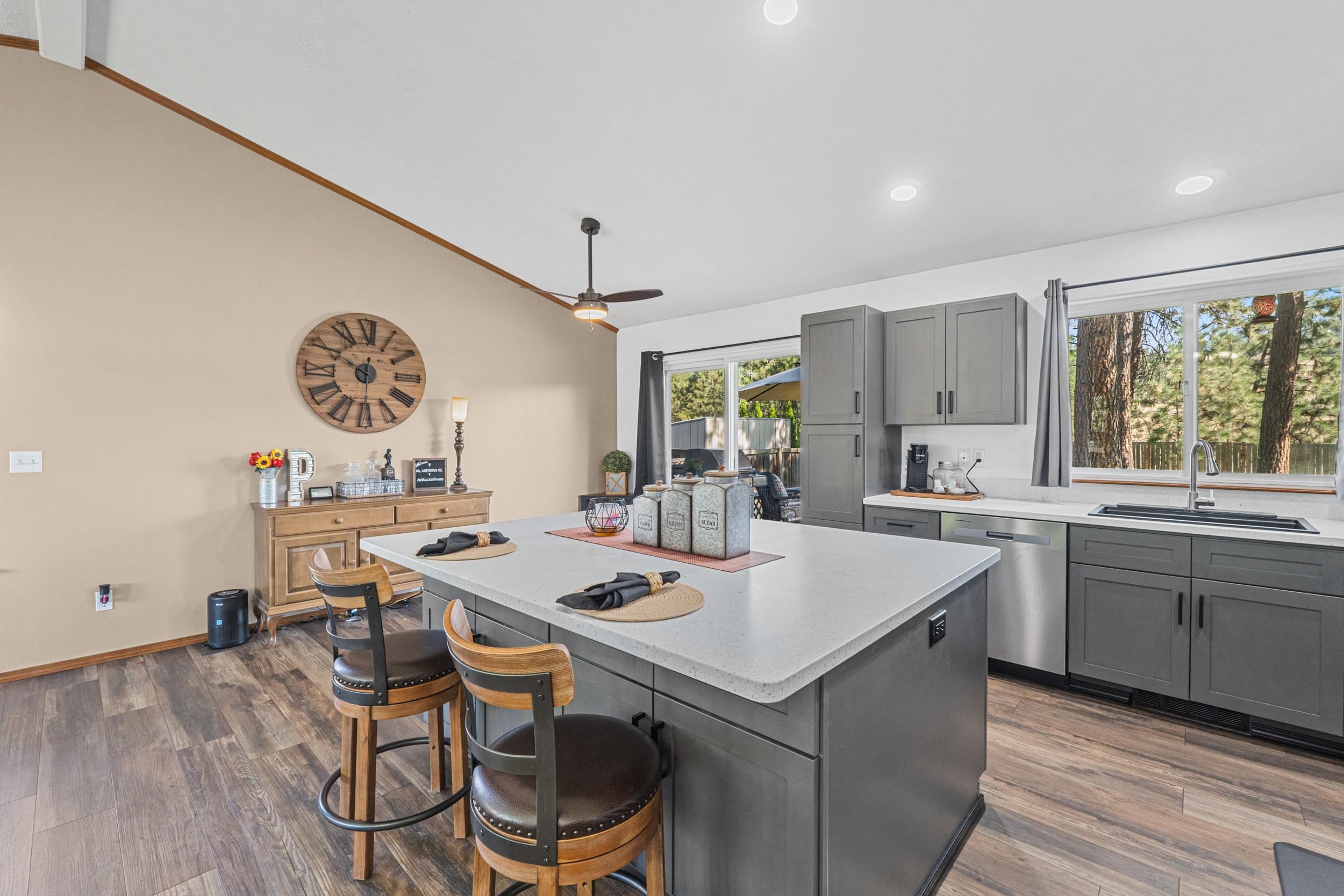 7706 North Old Fort Drive Spokane, WA 99208 - Photo 11 of 45