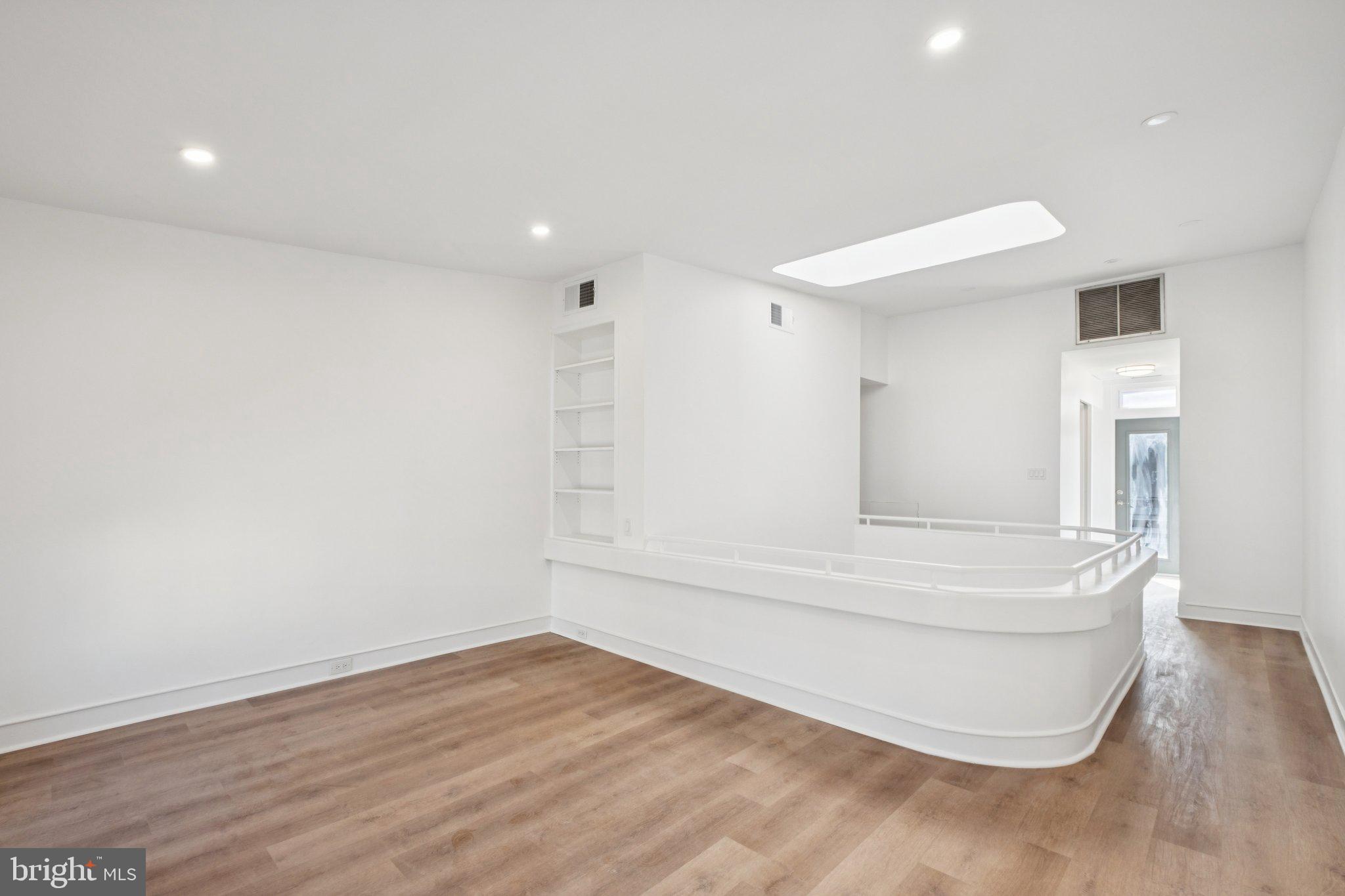134 North 3rd Street Philadelphia, PA 19106 - Photo 26 of 37 Bedroom