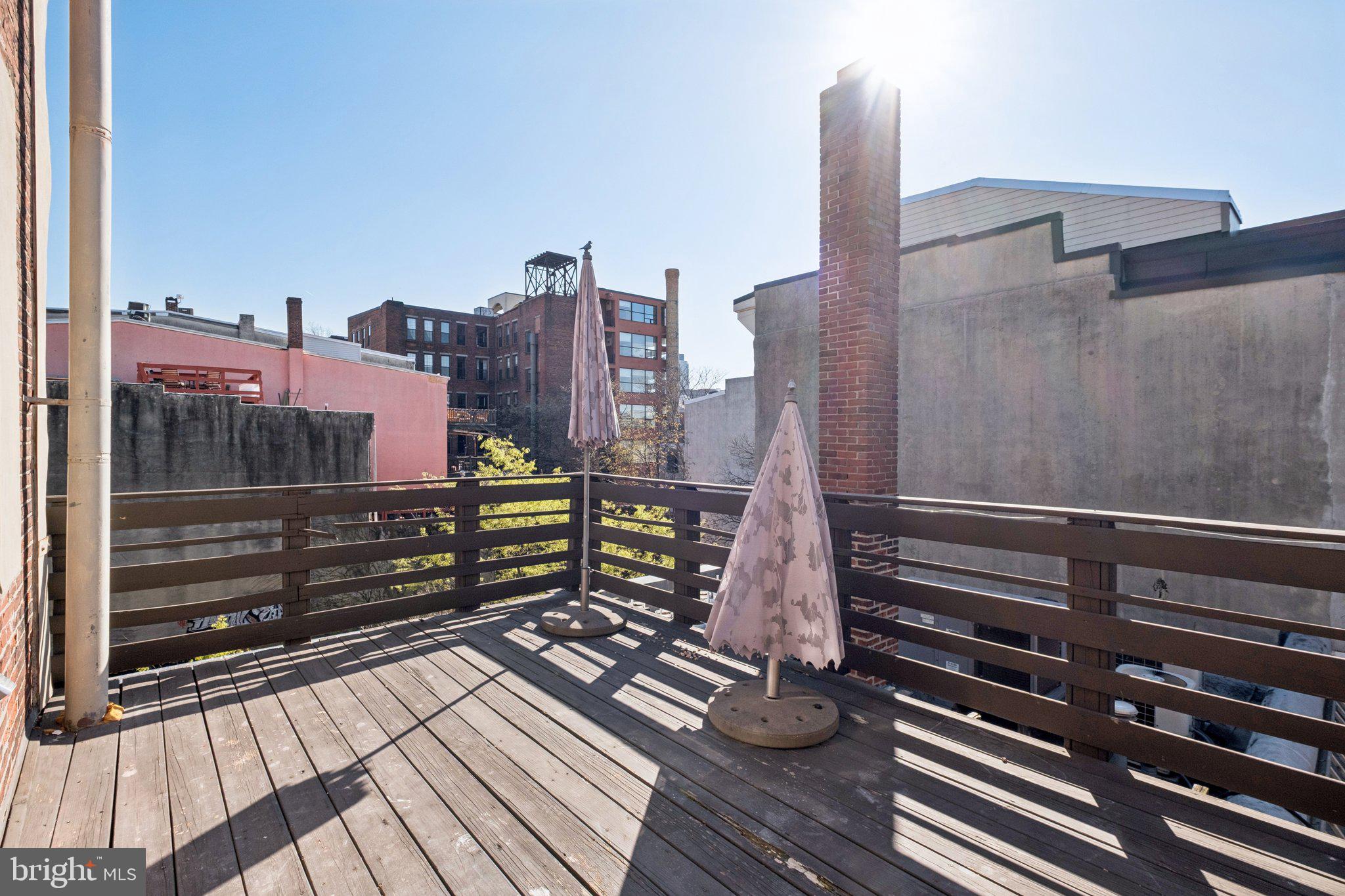 134 North 3rd Street Philadelphia, PA 19106 - Photo 31 of 37 Private roof deck