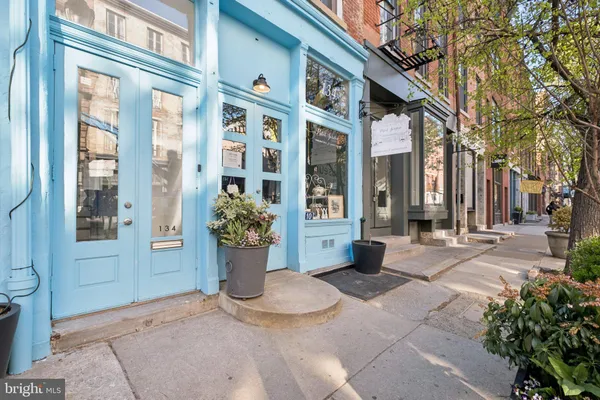 $3,650 | 134 North 3rd Street, Philadelphia, PA 19106