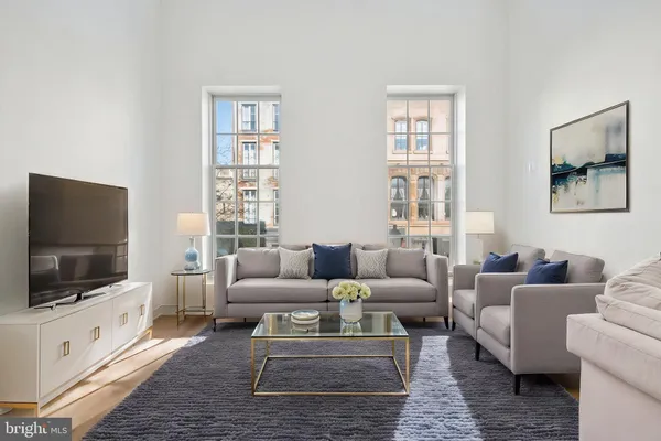 $3,650 | 134 North 3rd Street, Philadelphia, PA 19106