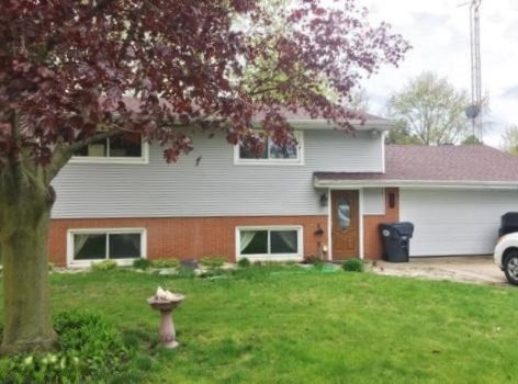 656 Manitou Road St. Joseph, MI 49085 - Photo 2 of 9 IMG_0302