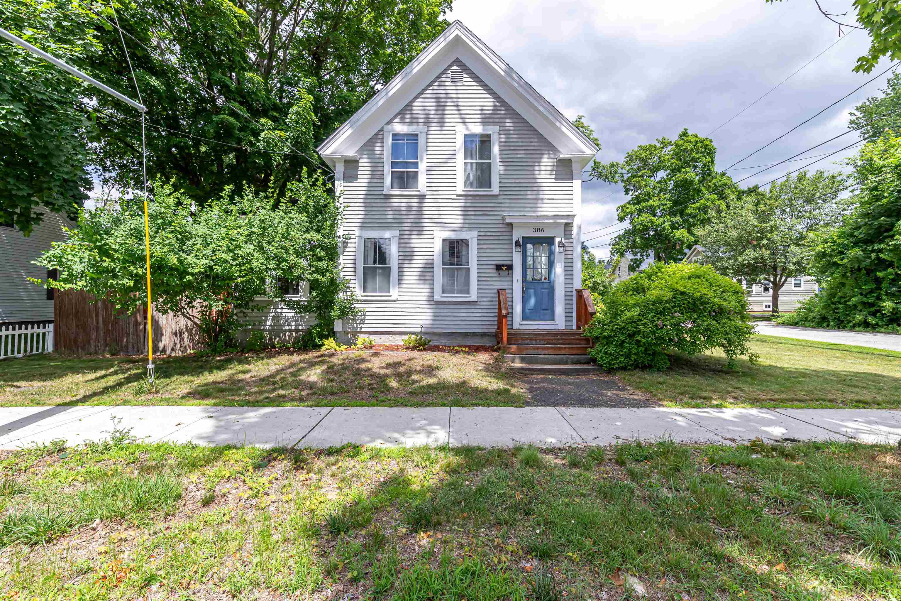 386 Portland Street Rochester, NH 03867 - Photo 2 of 39
