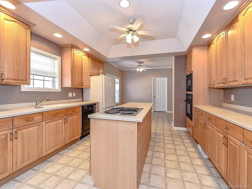 6111 Davis Road Waxhaw, NC 28173 - Photo 6 of 23 Gallery Image 6