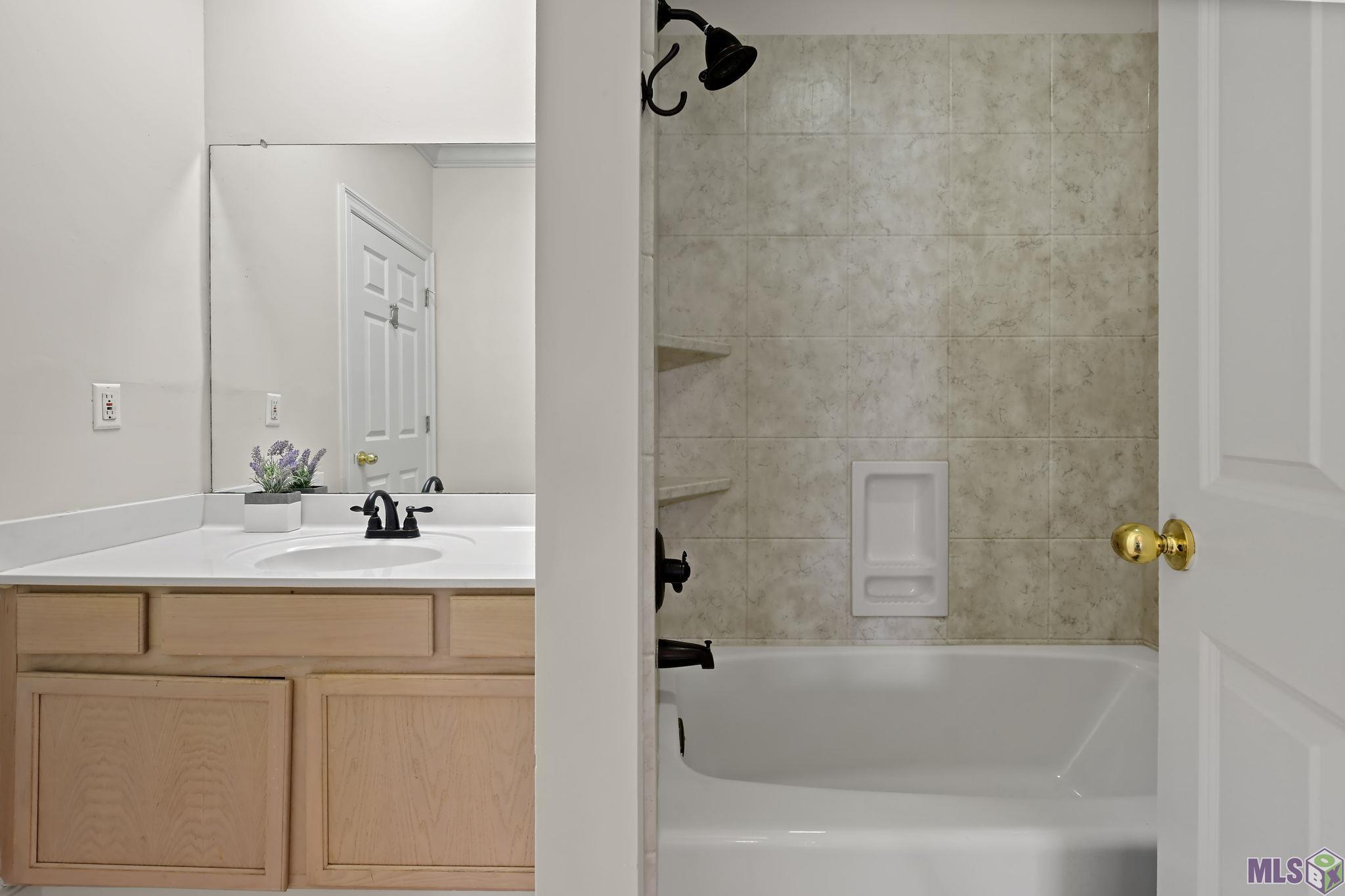 4464 Highland Road, Unit 104 Baton Rouge, LA 70808 - Photo 12 of 12