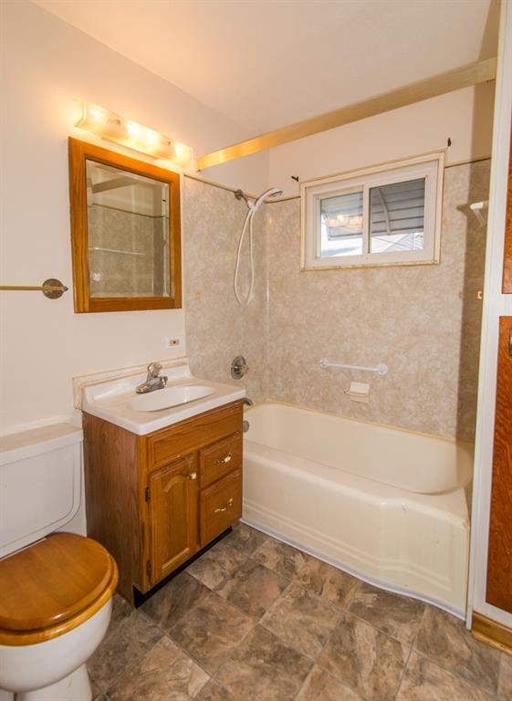 1836 Bauer Road Indianapolis, IN 46218 - Photo 17 of 22 Gallery Image 17