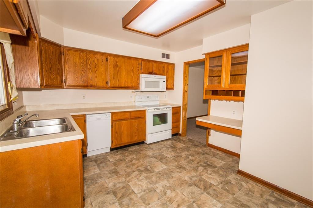 1836 Bauer Road Indianapolis, IN 46218 - Photo 10 of 22 Gallery Image 10