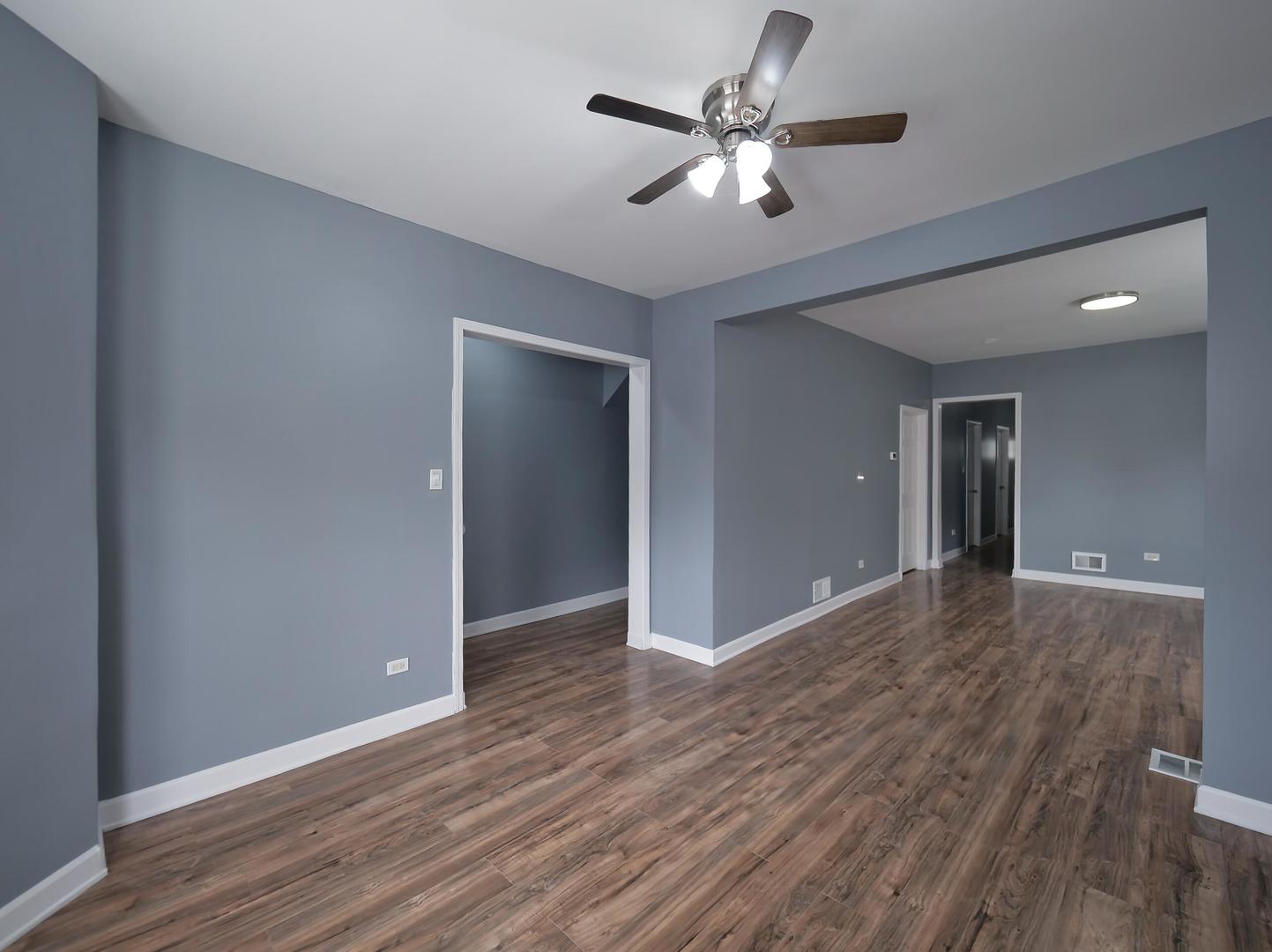 4906 West Erie Street Chicago, IL 60644 - Photo 3 of 49