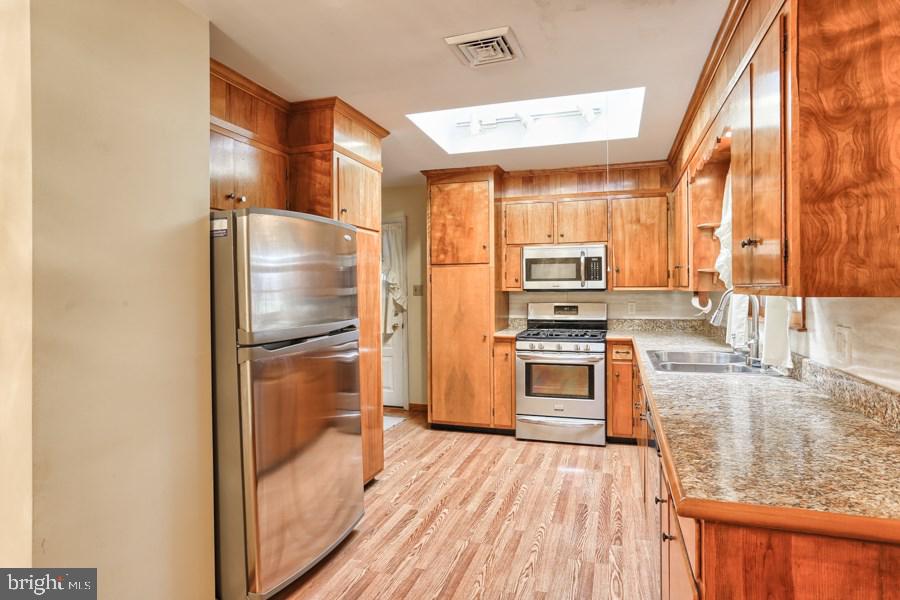 1038 Anderson Ferry Road Mount Joy, PA 17552 - Photo 8 of 23 Gallery Image 8